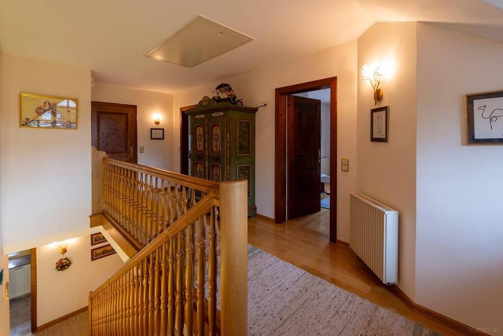 Luxus Alpenparadies Nahe Salzburg Sauna & Whirlpool Adnet Esterno foto