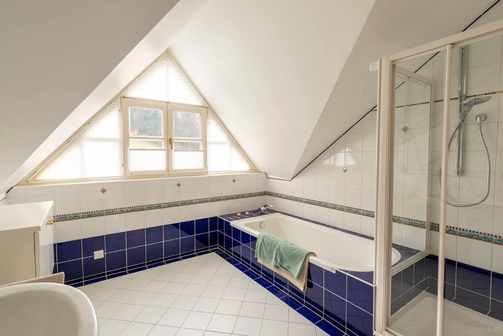 Luxus Alpenparadies Nahe Salzburg Sauna & Whirlpool Adnet Esterno foto